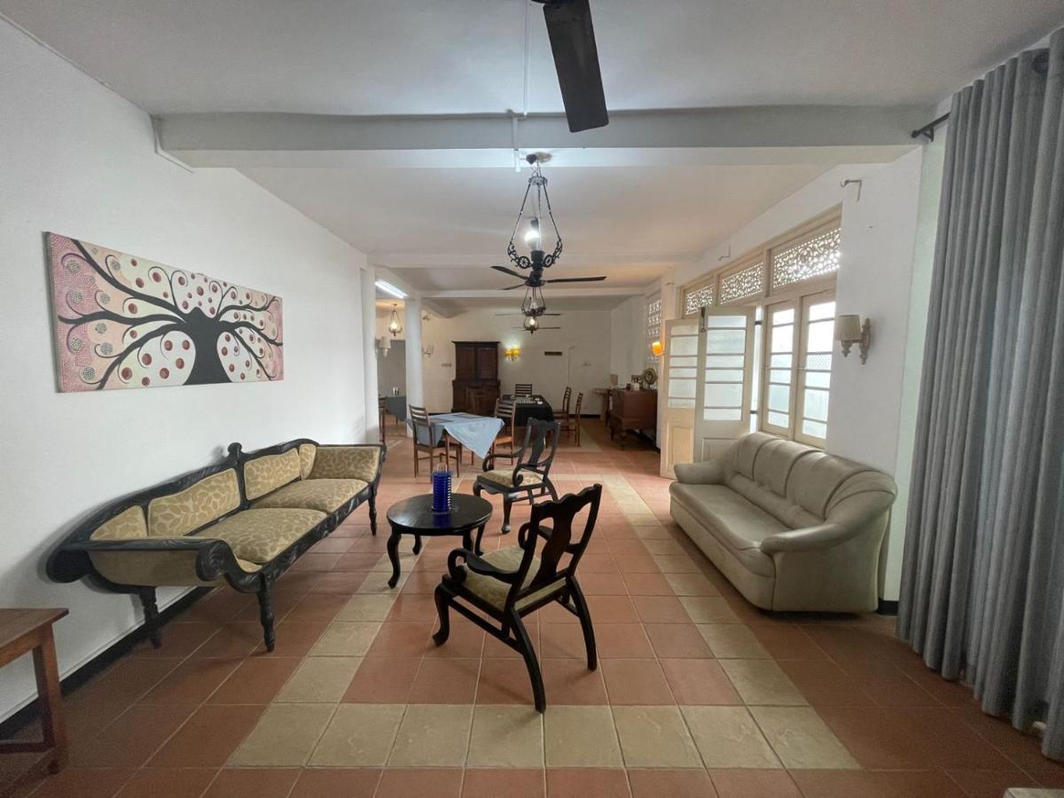 Beverly Villa Dehiwala-Mount Lavinia Eksteriør billede
