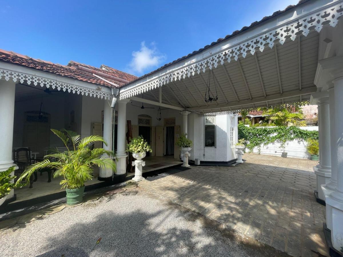 Beverly Villa Dehiwala-Mount Lavinia Eksteriør billede